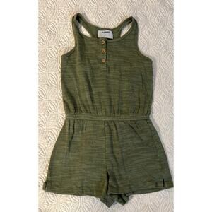 Old Navy GreenRomper
Youth Size small